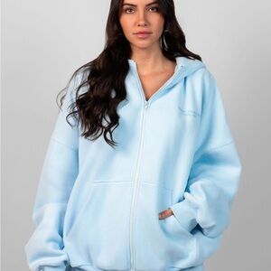 Comfrt Light Blue Zip-Up Hoodie, size Small